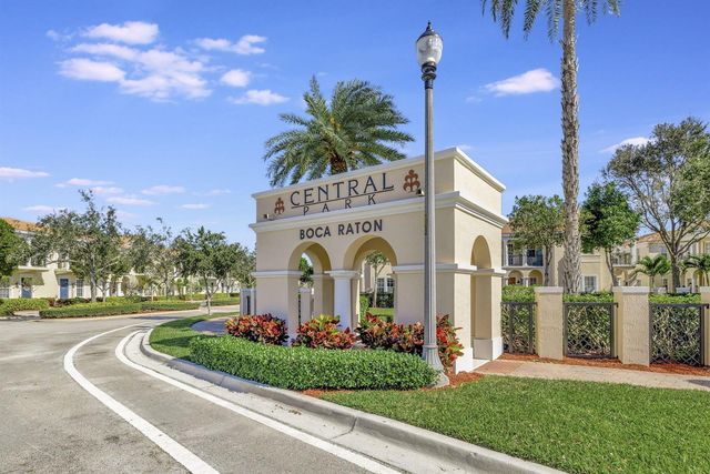 838 NW 83rd Lane, Boca Raton, FL 33487