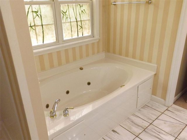 26 The Trail SE, Lindale, GA 30147