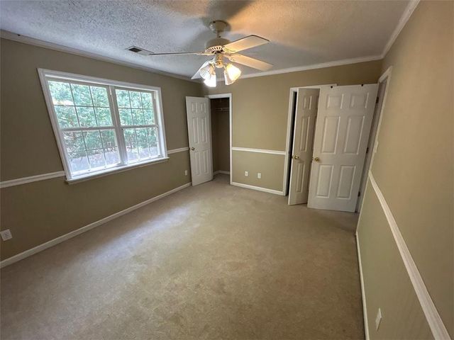 26 The Trail SE, Lindale, GA 30147