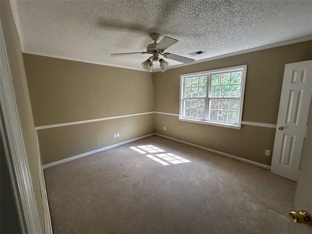 26 The Trail SE, Lindale, GA 30147