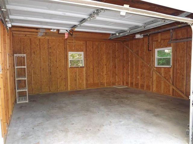 26 The Trail SE, Lindale, GA 30147