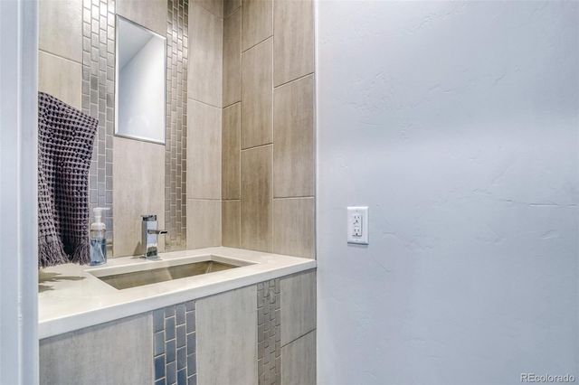 1322 S Pearl Street, Denver, CO 80210