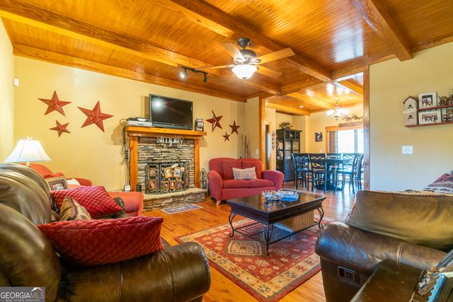 576 Stanley Nix Road, Cleveland, GA 30528