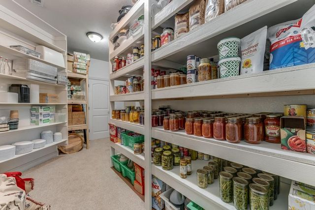 12192 Lost Oak Drive, Bentonville, AR 72712