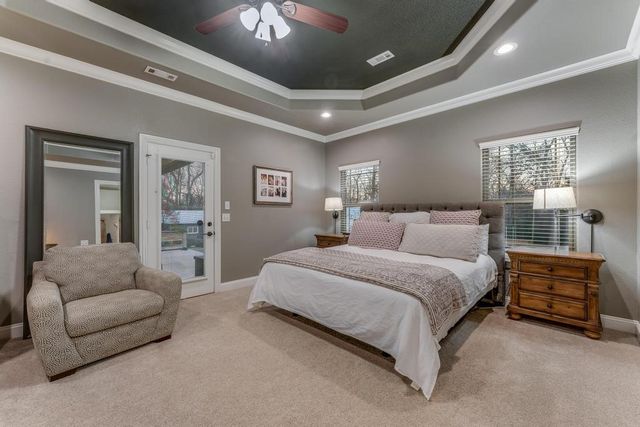 12192 Lost Oak Drive, Bentonville, AR 72712