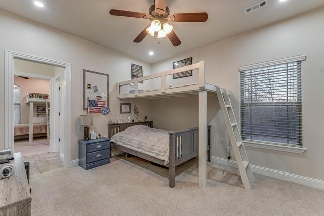 12192 Lost Oak Drive, Bentonville, AR 72712