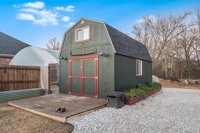 12192 Lost Oak Drive, Bentonville, AR 72712