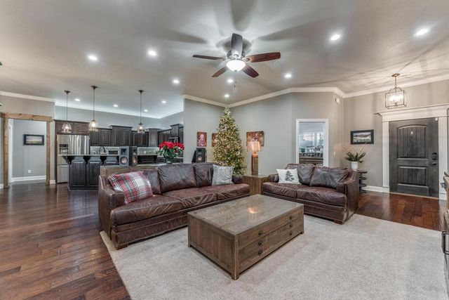 12192 Lost Oak Drive, Bentonville, AR 72712