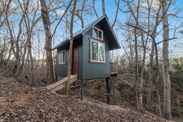 12192 Lost Oak Drive, Bentonville, AR 72712