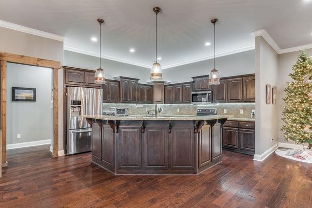 12192 Lost Oak Drive, Bentonville, AR 72712