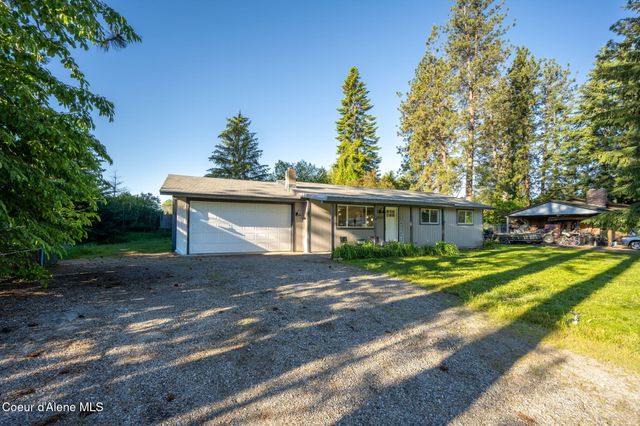 8582 W Larch ST, Rathdrum, ID 83858