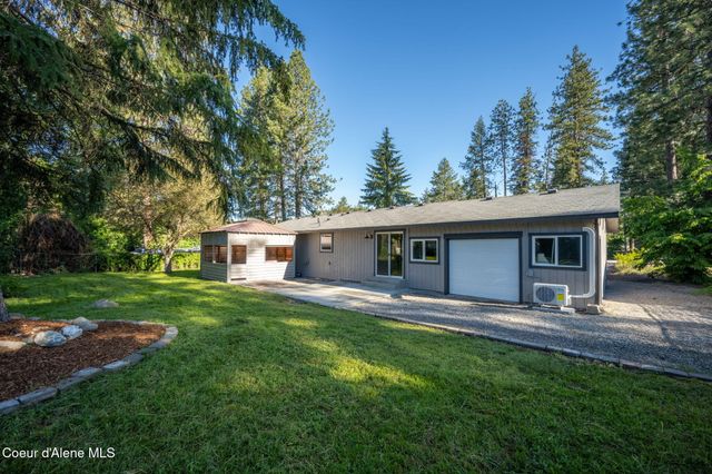 8582 W Larch ST, Rathdrum, ID 83858