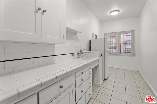 630 S Cochran Avenue, Los Angeles, CA 90036