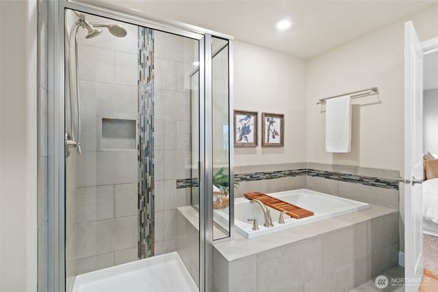 4462 Sand Dollar Street, Bremerton, WA 98312