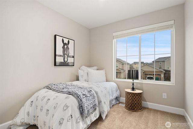 4462 Sand Dollar Street, Bremerton, WA 98312