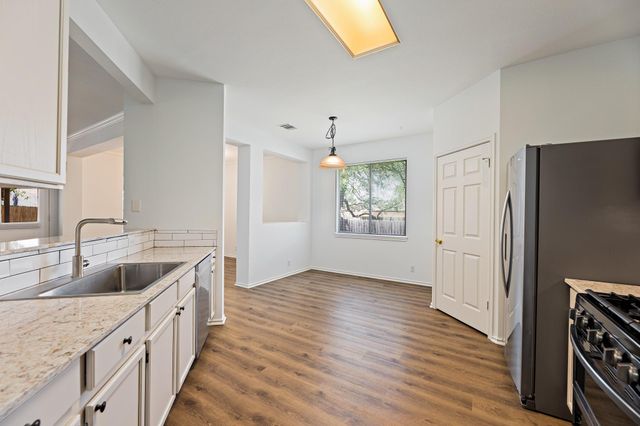 1605 Azalea DR, Cedar Park, TX 78613