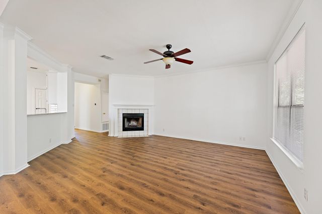 1605 Azalea DR, Cedar Park, TX 78613