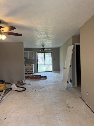 405 Bob Wood Drive, Loganville, GA 30052