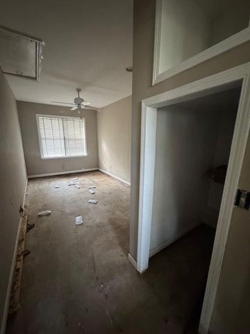 405 Bob Wood Drive, Loganville, GA 30052