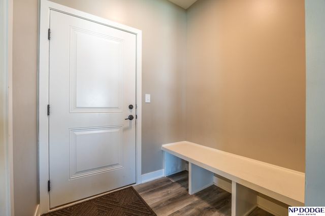 2600 W B Street, Lincoln, NE 68522