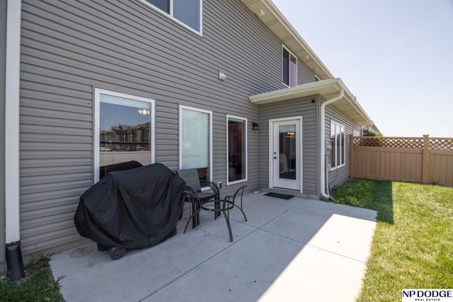 2600 W B Street, Lincoln, NE 68522