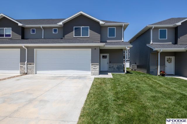 2600 W B Street, Lincoln, NE 68522
