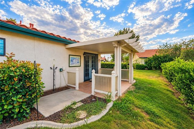 1060 Clubhouse, Hemet, CA 92545