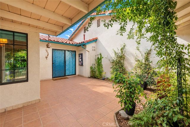 1060 Clubhouse, Hemet, CA 92545