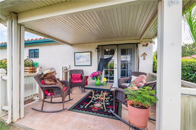 1060 Clubhouse, Hemet, CA 92545