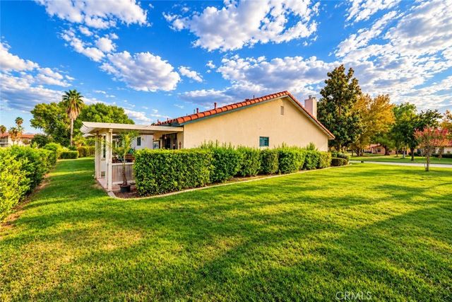 1060 Clubhouse, Hemet, CA 92545