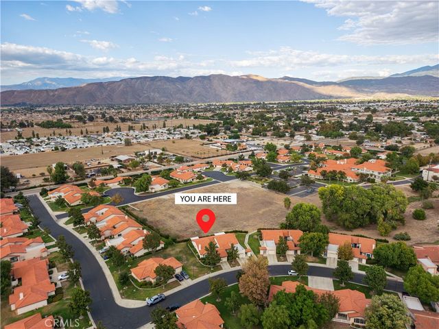 1060 Clubhouse, Hemet, CA 92545