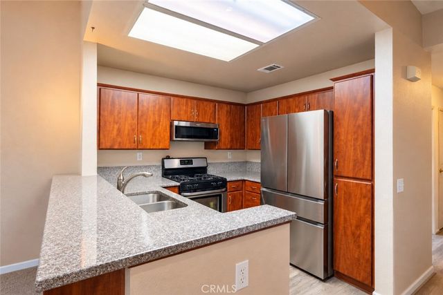 1060 Clubhouse, Hemet, CA 92545