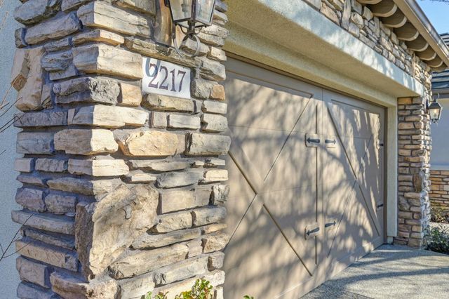 2217 Ryedale Ln, Sacramento, CA 95835