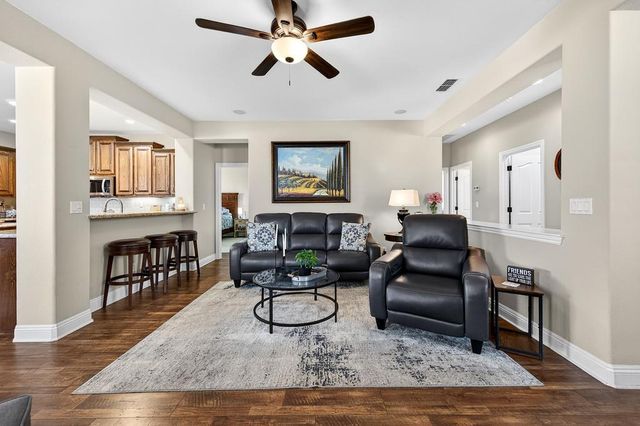 2217 Ryedale Ln, Sacramento, CA 95835