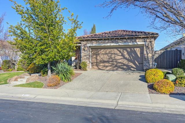 2217 Ryedale Ln, Sacramento, CA 95835