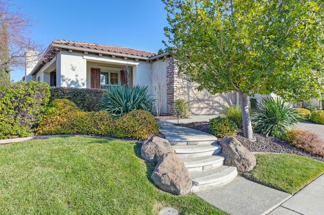 2217 Ryedale Ln, Sacramento, CA 95835