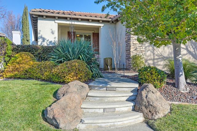 2217 Ryedale Ln, Sacramento, CA 95835