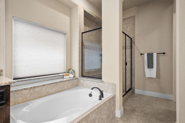 1148 Grant Avenue, Lantana, TX 76226