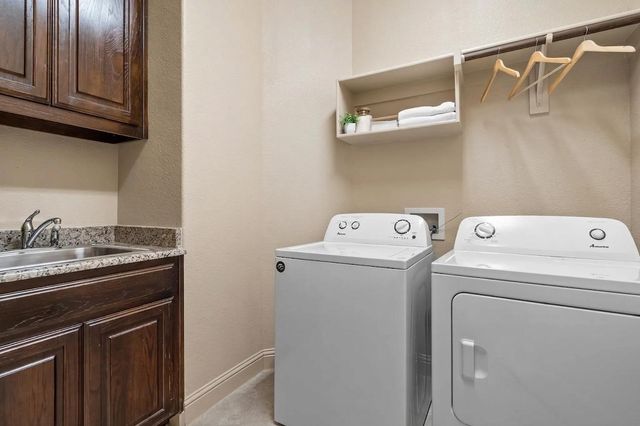 1148 Grant Avenue, Lantana, TX 76226