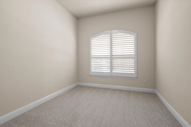 1148 Grant Avenue, Lantana, TX 76226