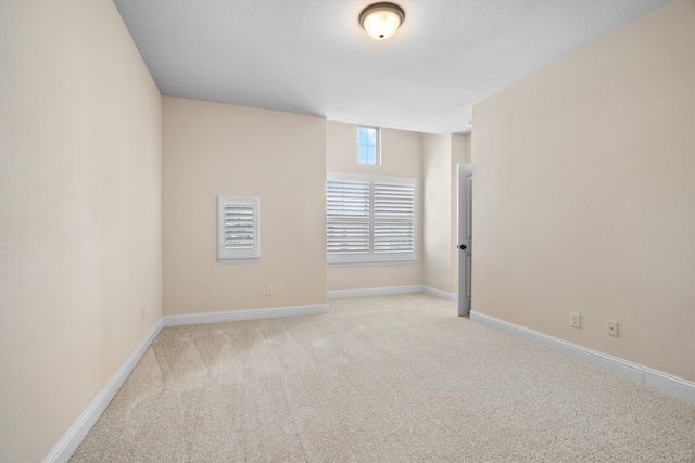 1148 Grant Avenue, Lantana, TX 76226