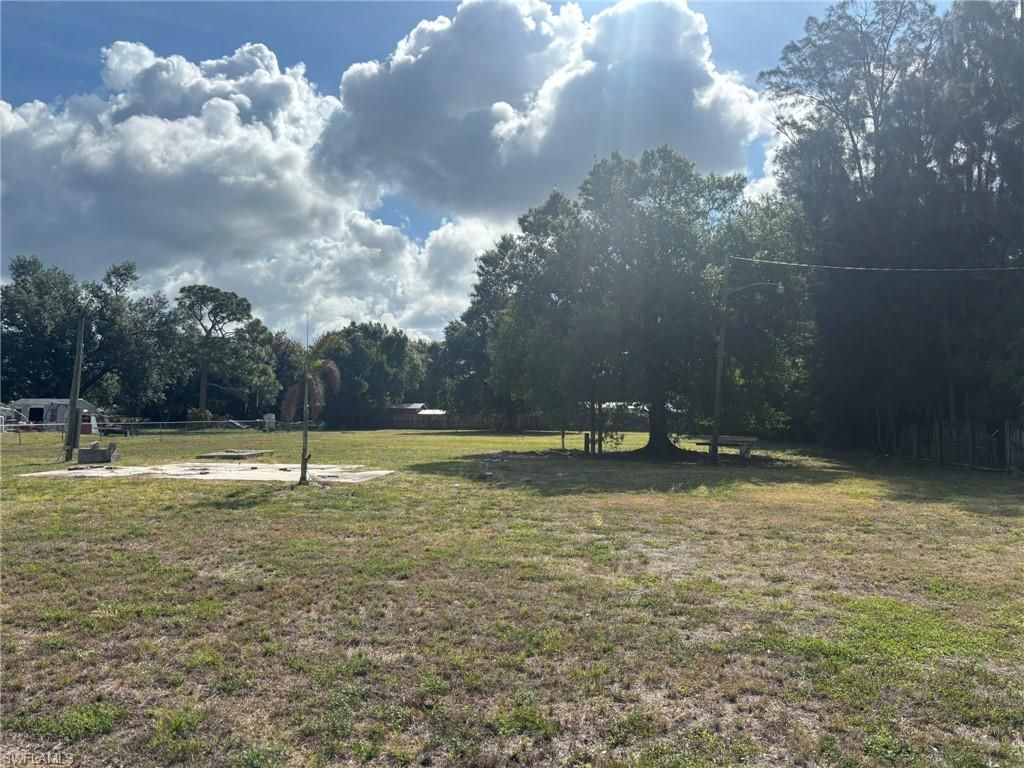 7949 McDaniel DR, NORTH FORT MYERS, FL 33917 — exterior