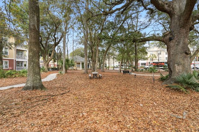 600 Bucksley Lane 305, Charleston, SC 29492