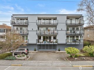 317 3rd Avenue S #201, Edmonds, WA 98020