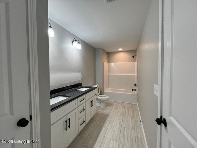 217 Open Meadow Dr, Bardstown, KY 40004