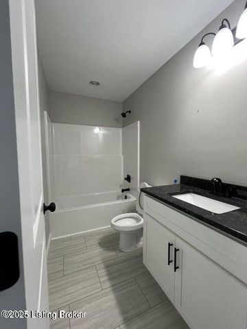 217 Open Meadow Dr, Bardstown, KY 40004