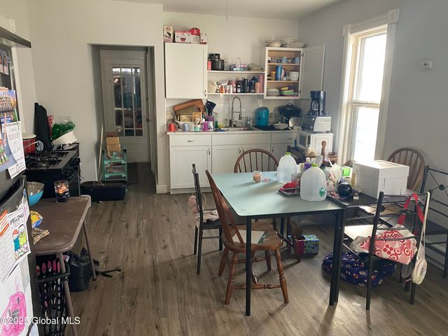 66 Reid Street, Amsterdam, NY 12010
