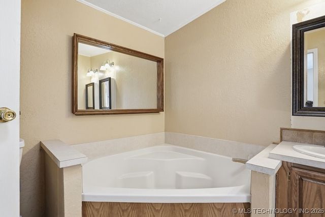 13706 Peabody Drive, Glenpool, OK 74033