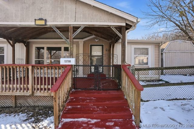 13706 Peabody Drive, Glenpool, OK 74033