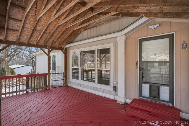 13706 Peabody Drive, Glenpool, OK 74033